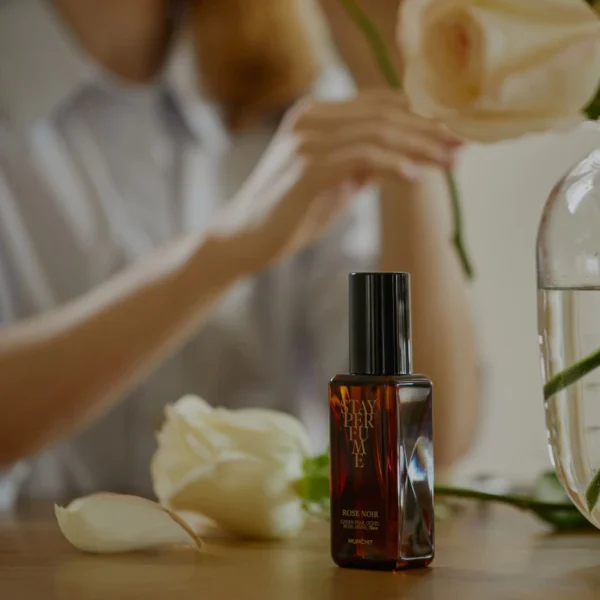 Mumchit Stay Perfume Rose Noir